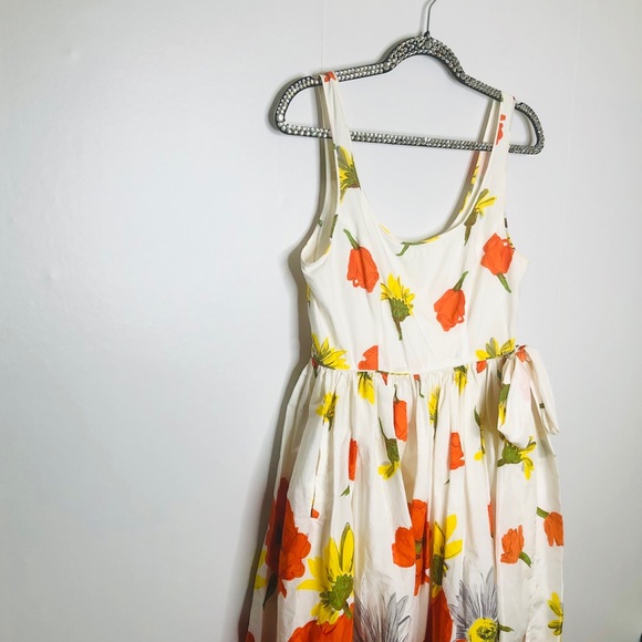 Moulinette Soeurs Floral Dress - White and Orange - Picture 3 of 8